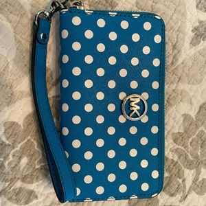 Michael Kors wristlet wallet